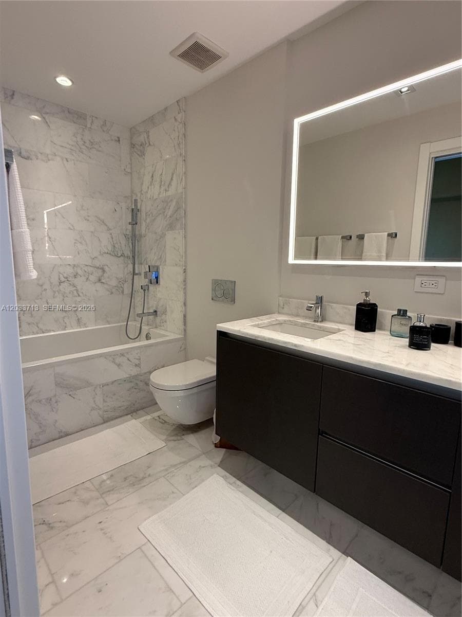1451 Brickell Ave 2701 photo 12
