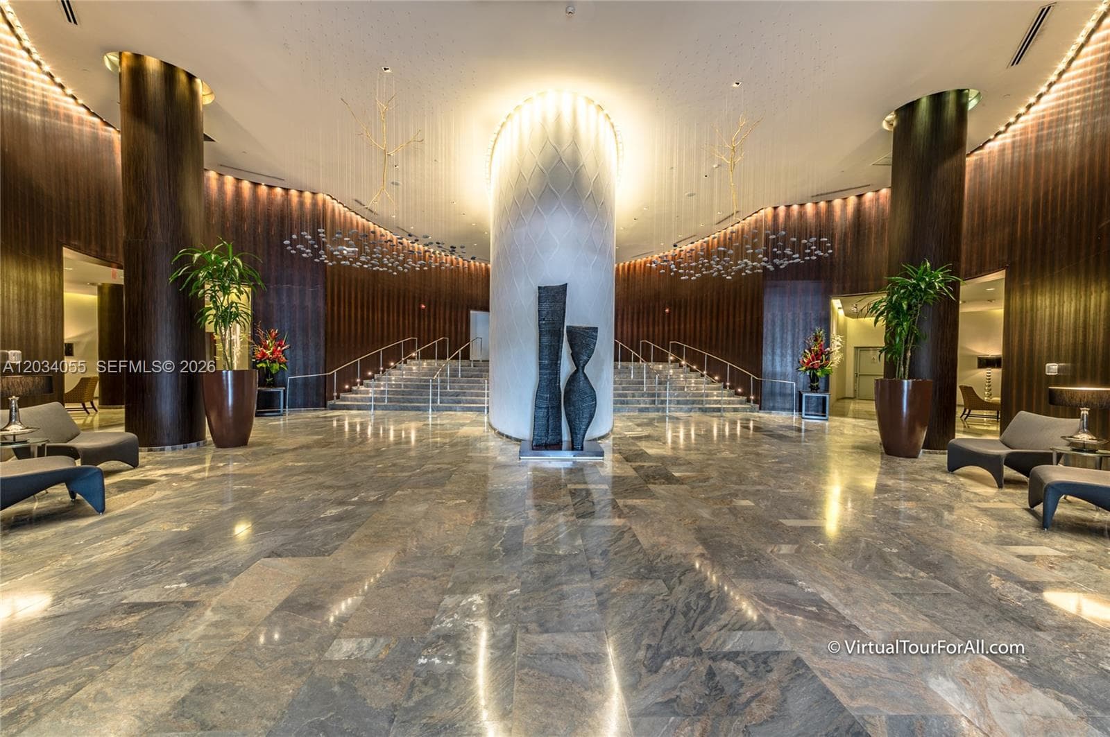 17201 Collins Ave 1508 photo 4