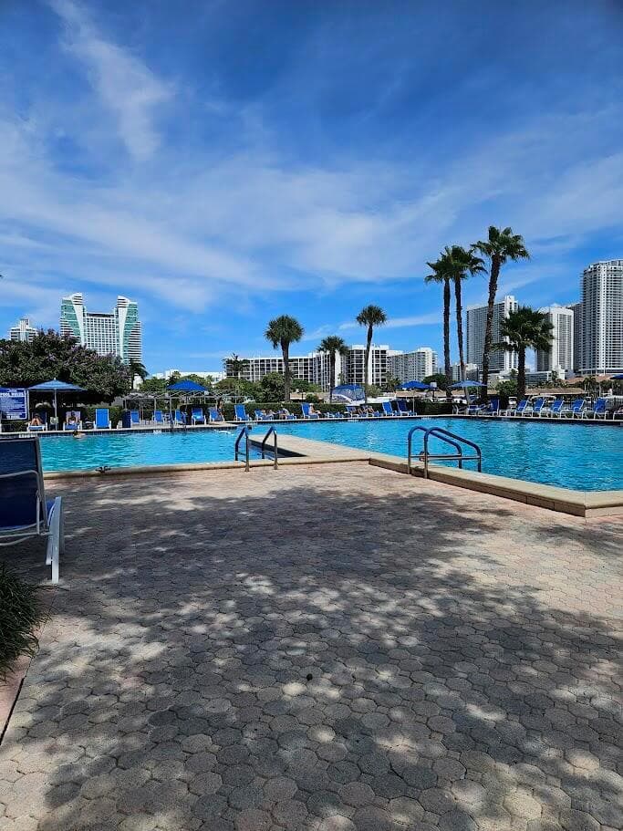 600 Three Islands Boulevard 620 photo 19