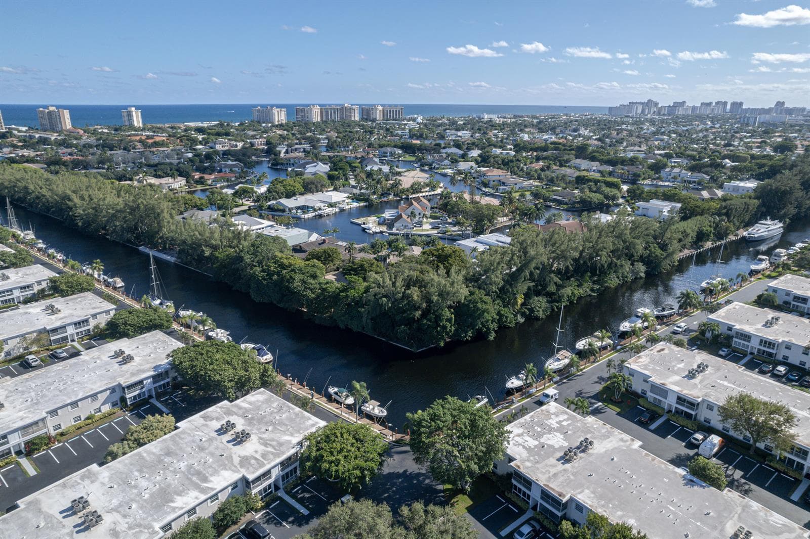 6457 Bay Club Drive 4 photo 22