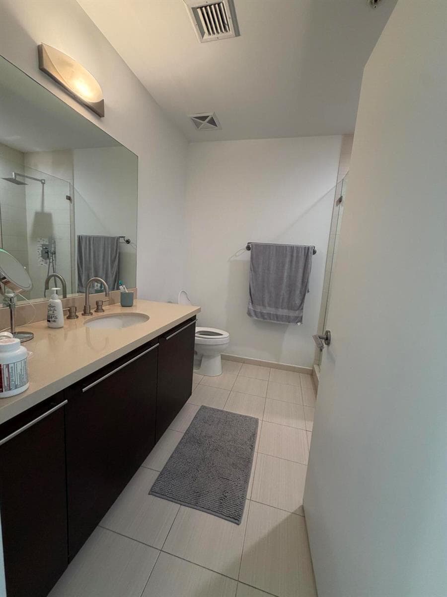 7930 East Drive 1506 photo 25