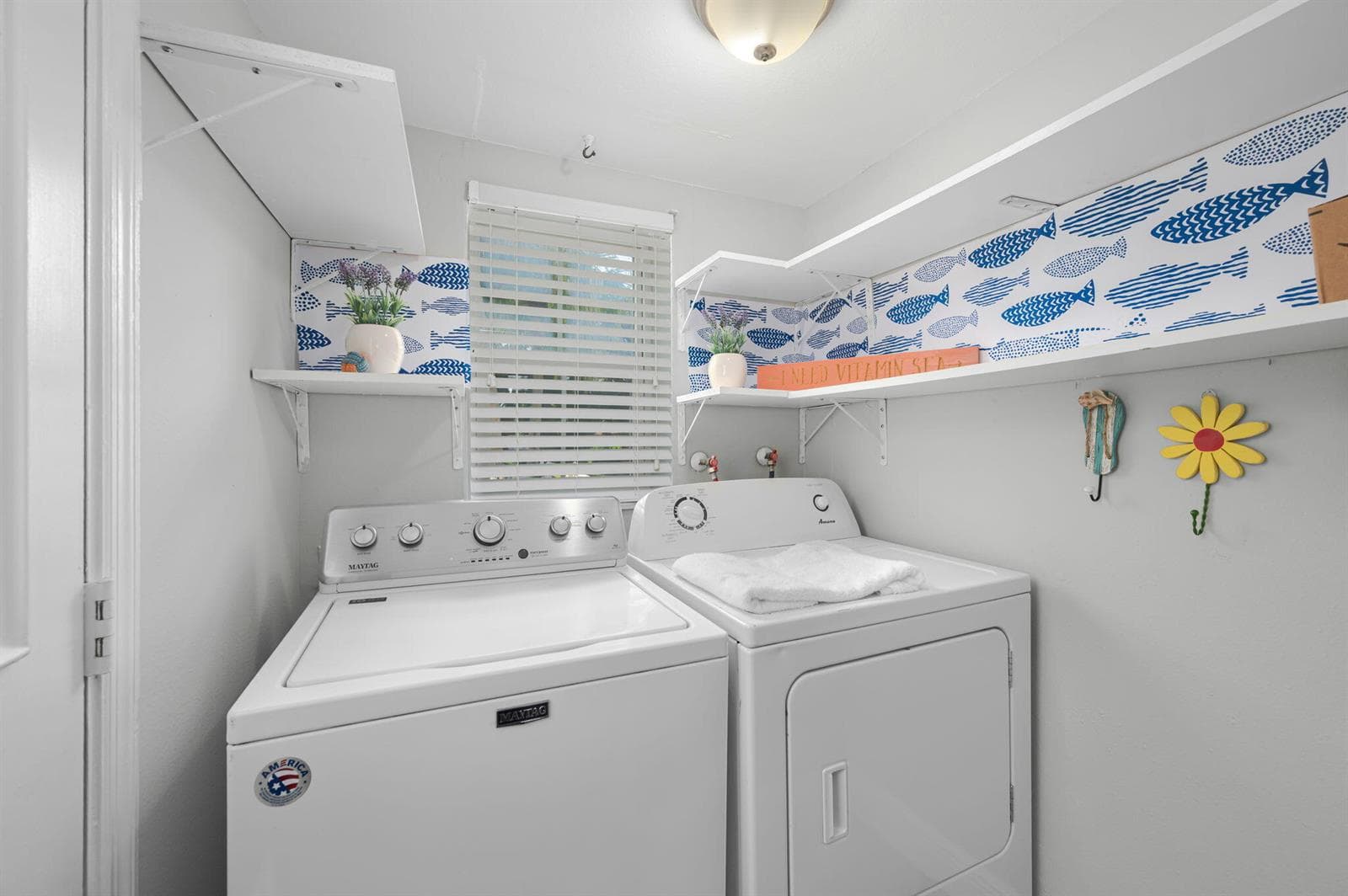 121 Queen Eugenia Court photo 19