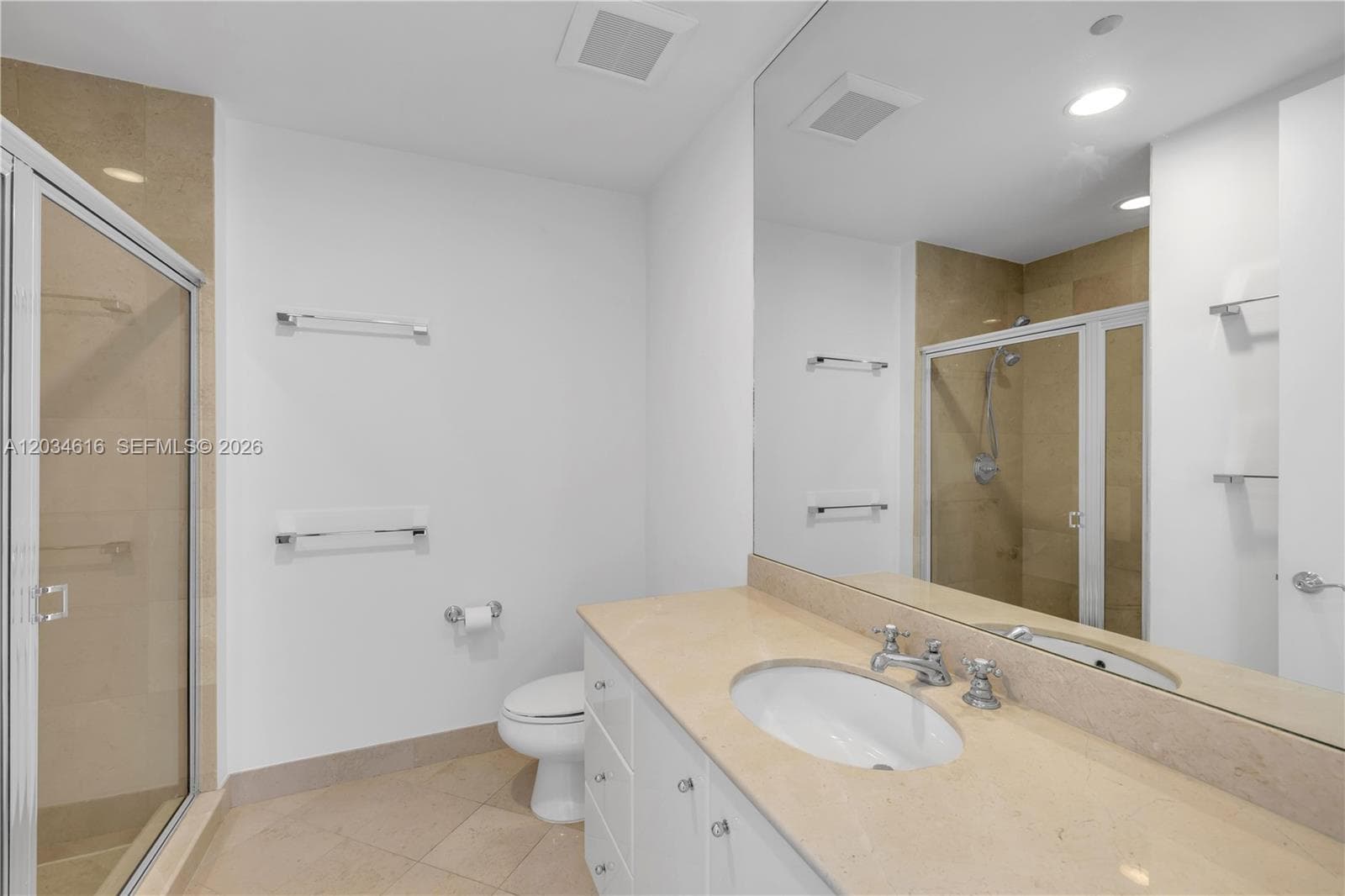 100 S Pointe Dr 1608 photo 11