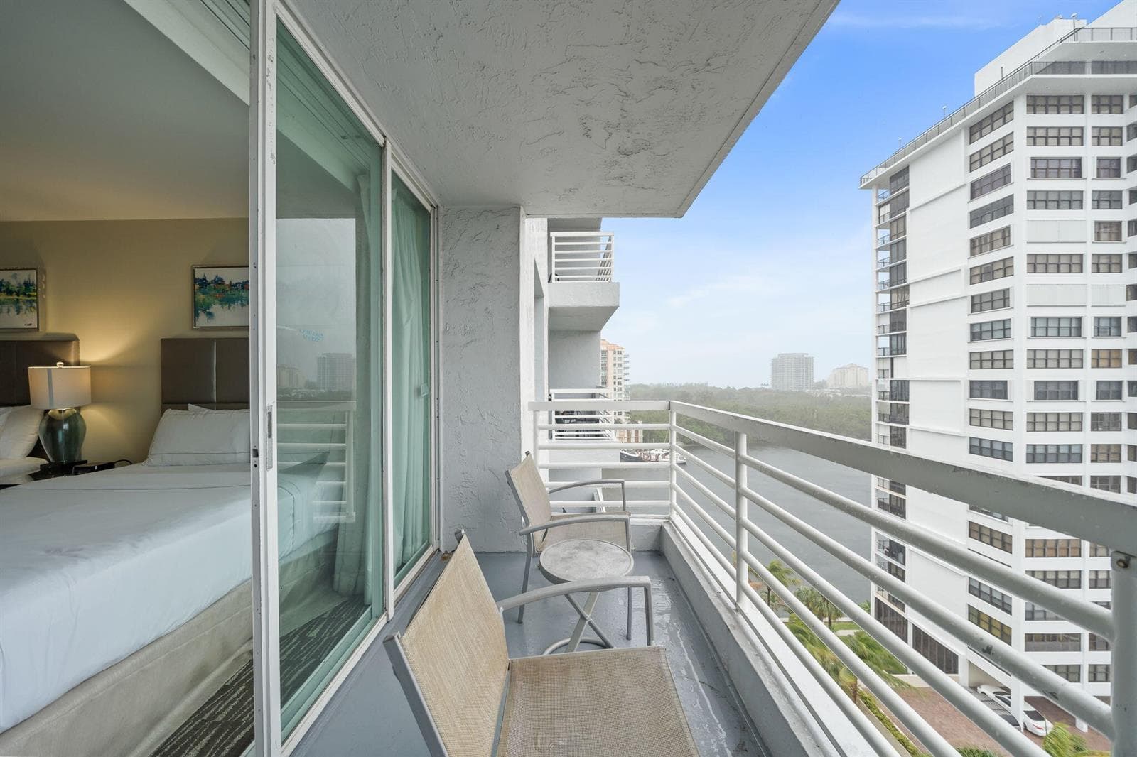 2670 E Sunrise Boulevard 1201 photo 20