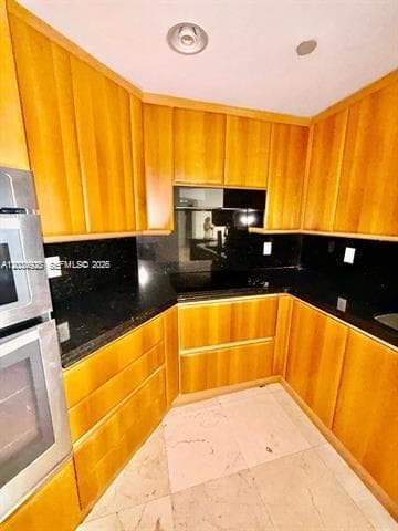 9595 Collins Ave N8-I photo 4