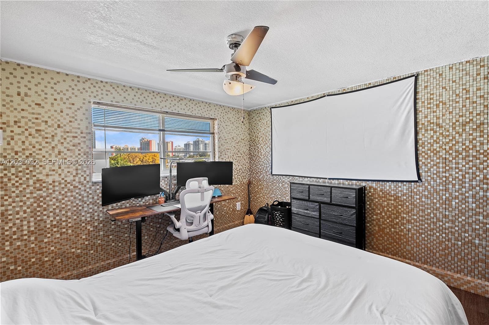 3665 NE 167th St 409 photo 15