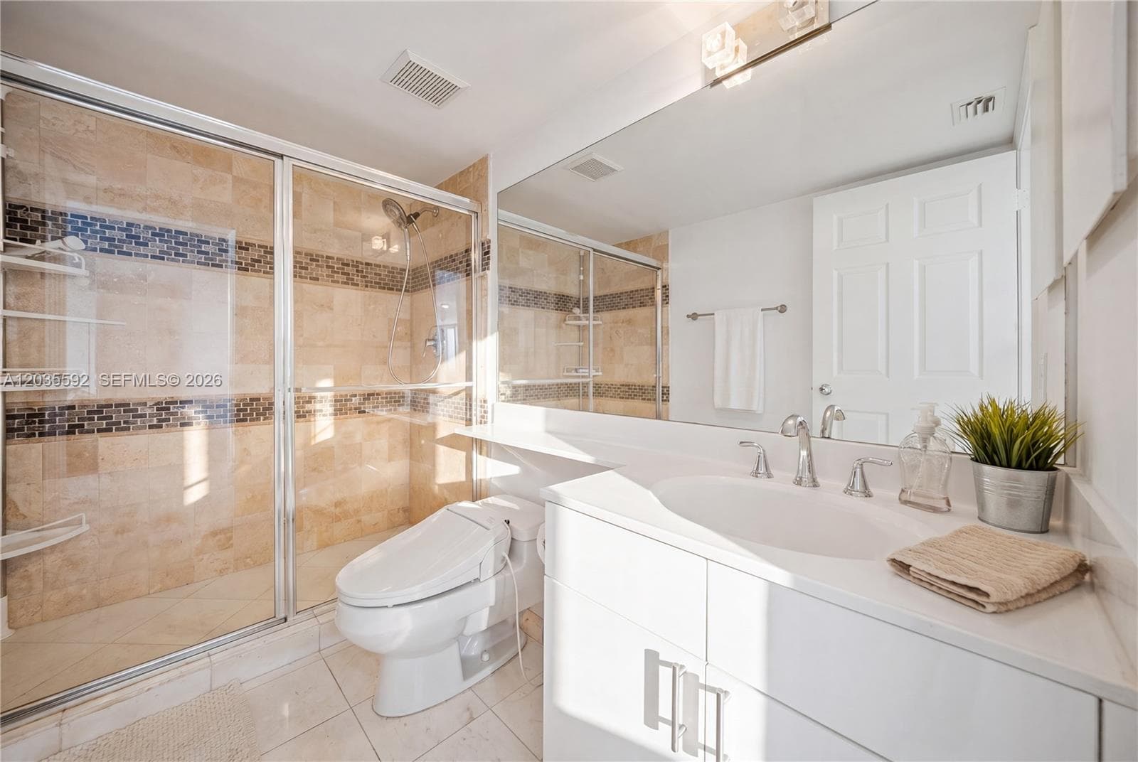 3530 Mystic Pointe Dr 2013 photo 21