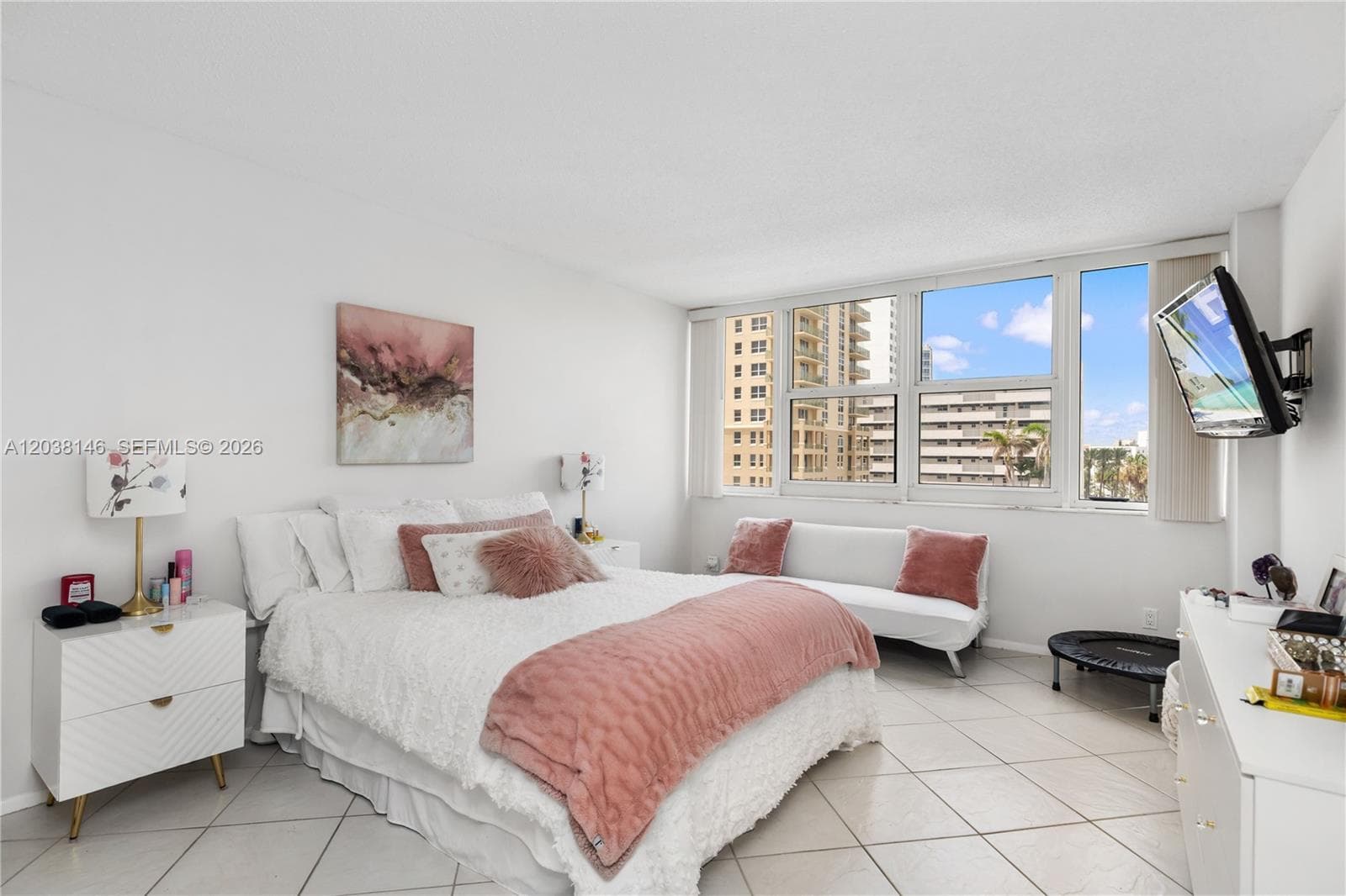 2030 S Ocean Dr 307 photo 15