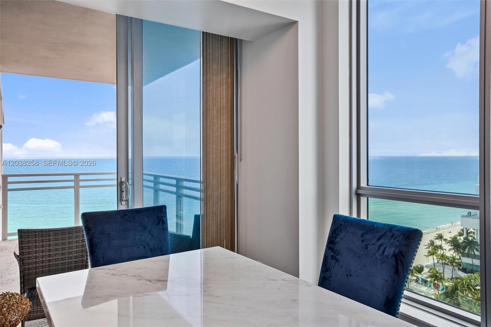 3535 S Ocean Dr 1703 photo 4