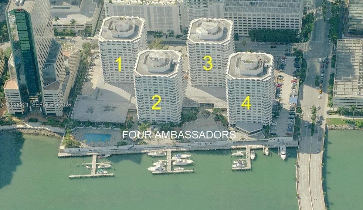 801 Brickell Bay Dr 364 photo 19
