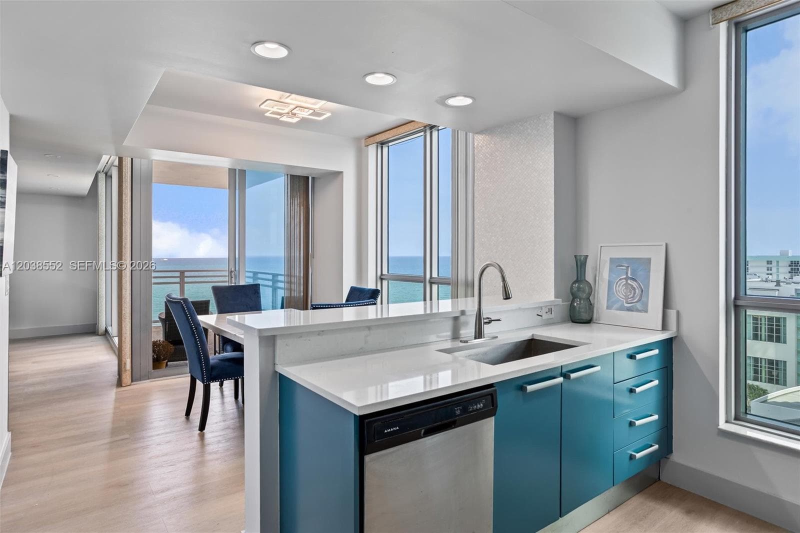 3535 S Ocean Dr 1703 photo 9