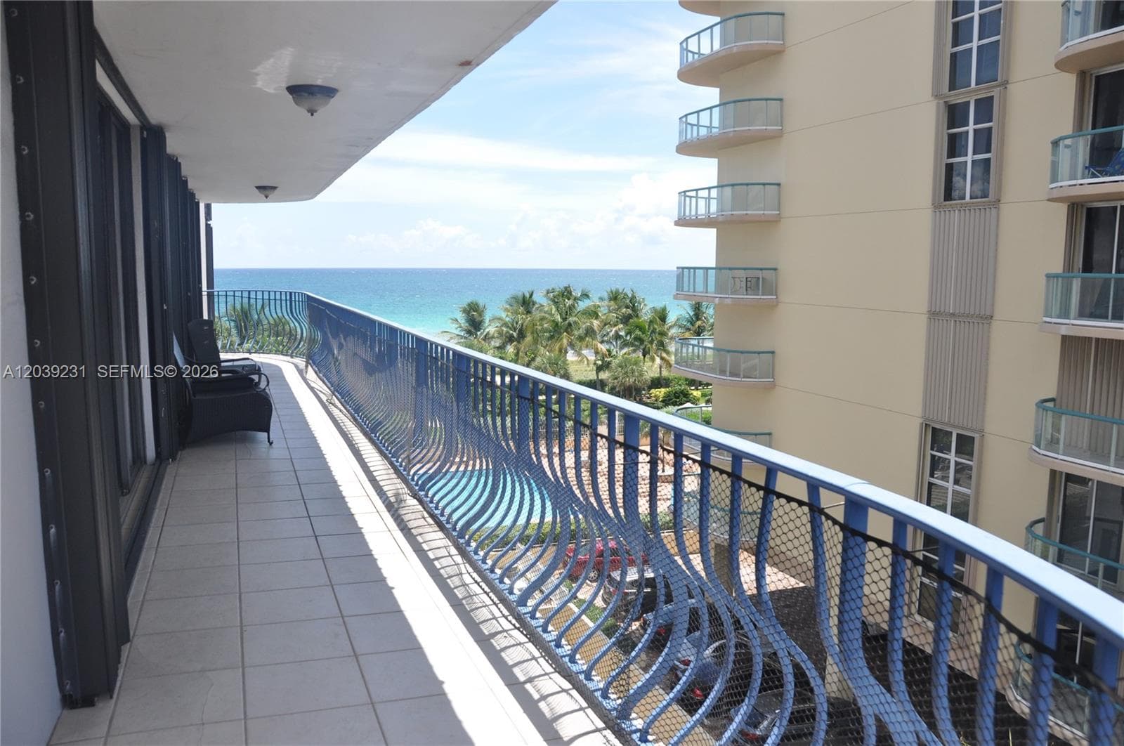 8877 Collins Ave 507 photo 5