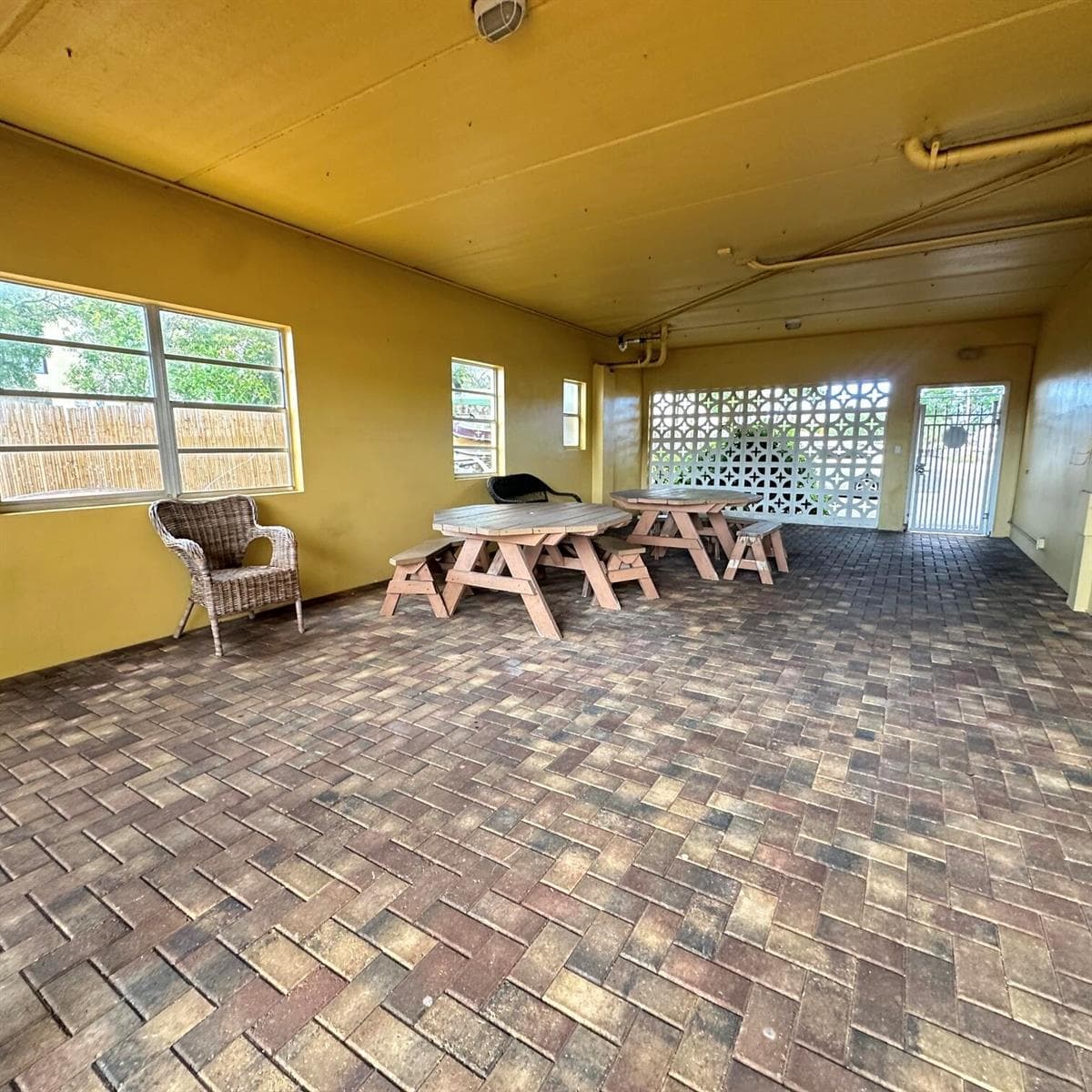 815 Middle River Drive 110 photo 13