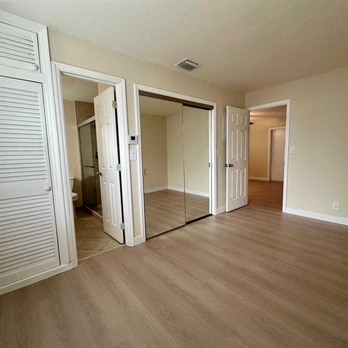 815 Middle River Drive 110 photo 9