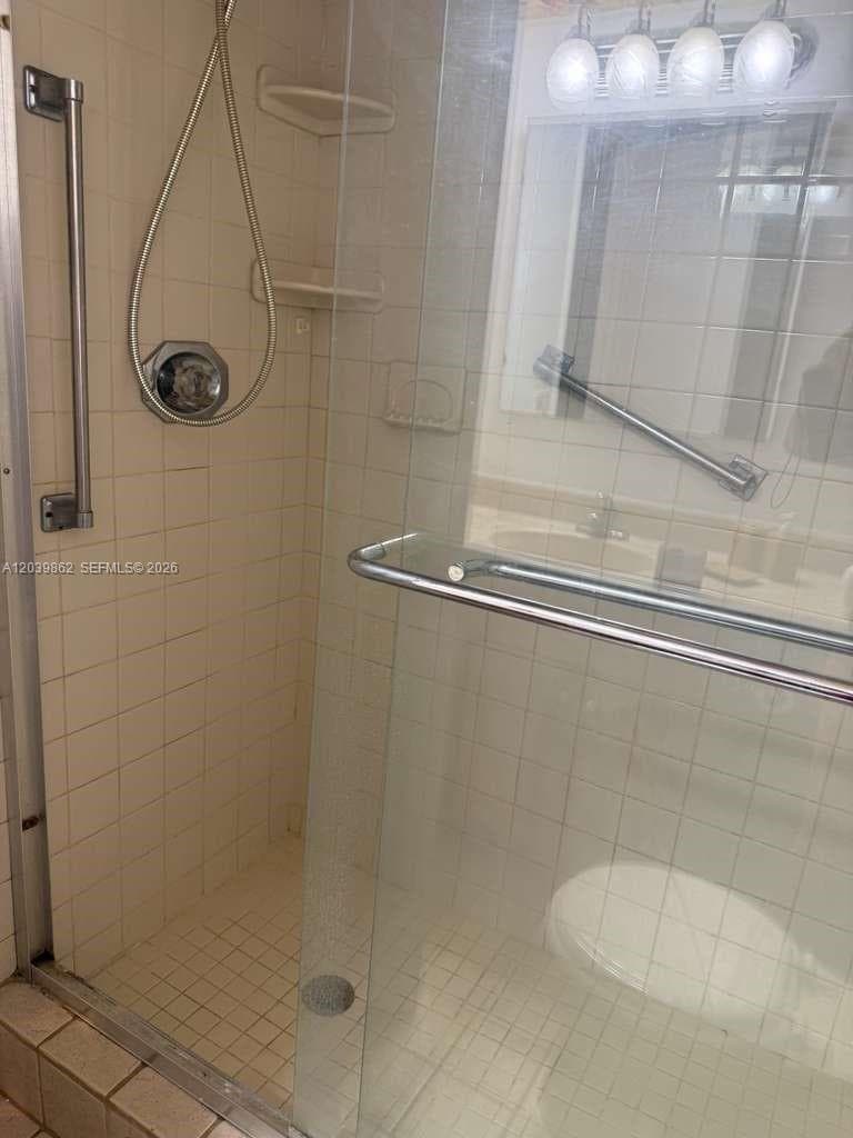 2 Briarwood Cir 212 photo 11