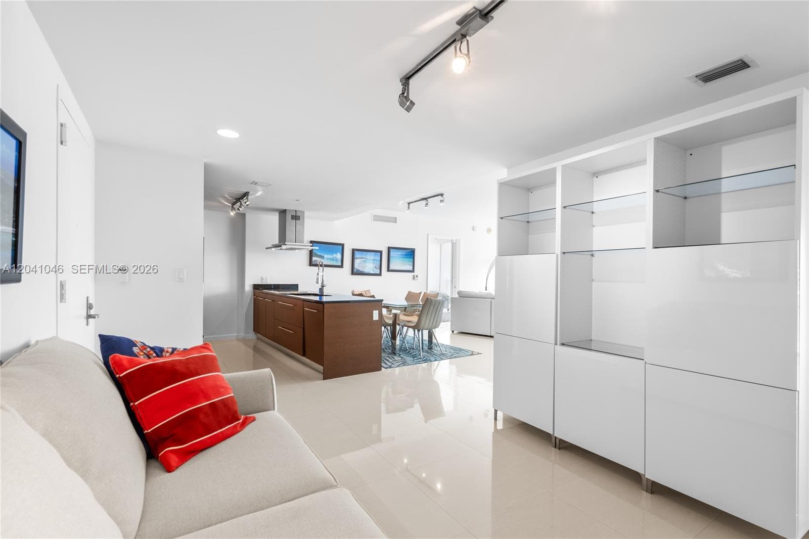 495 Brickell Ave BAY807 photo 23