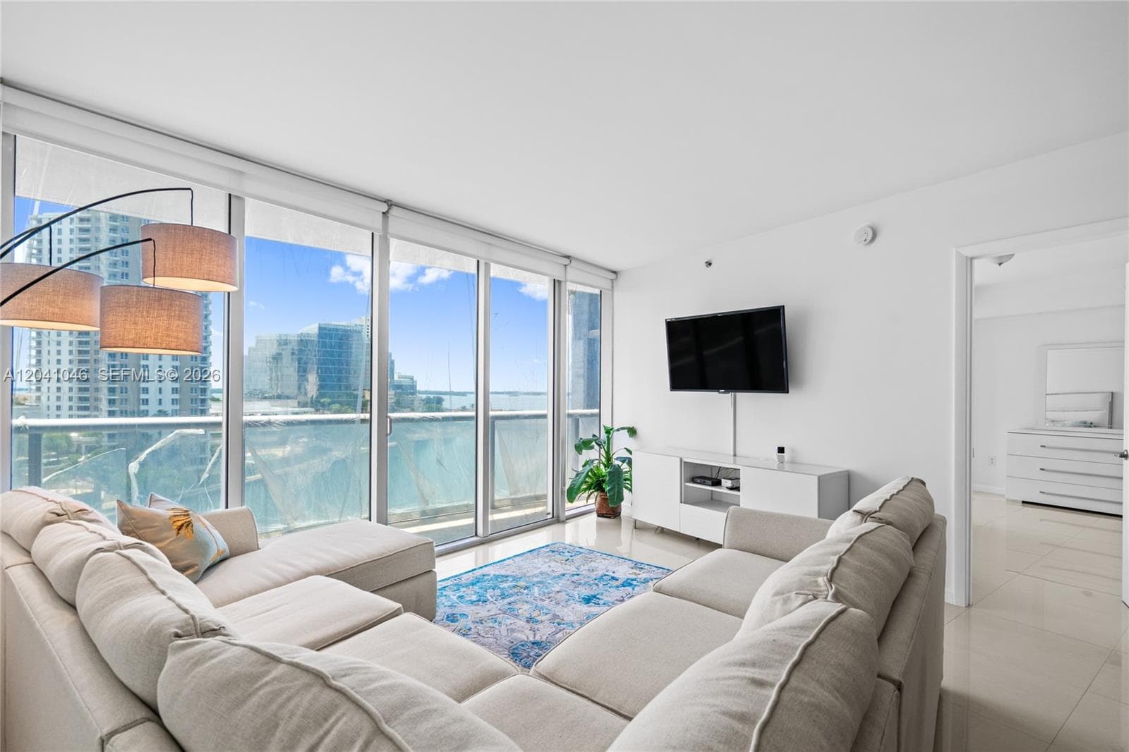 495 Brickell Ave BAY807 photo 5