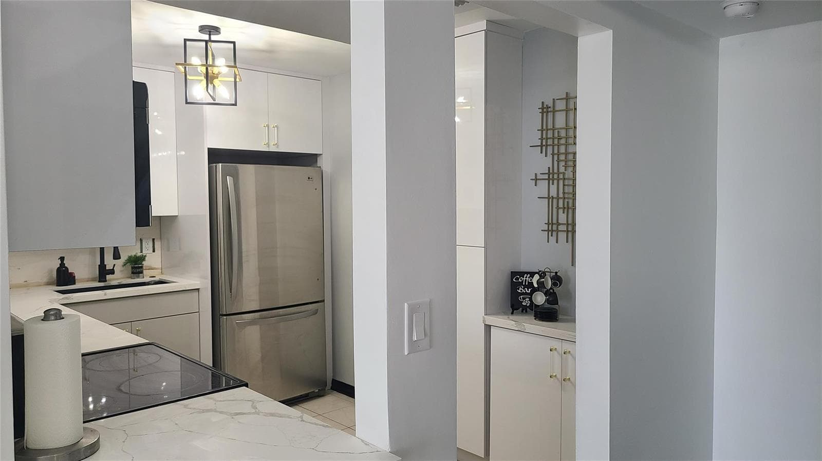 2500 Parkview Drive 802 photo 10