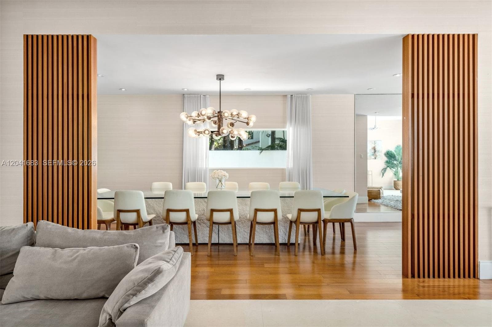 105 Ocean Blvd photo 10