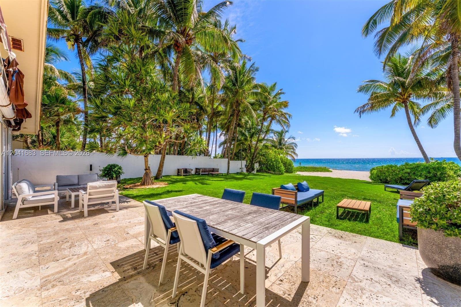105 Ocean Blvd photo 18