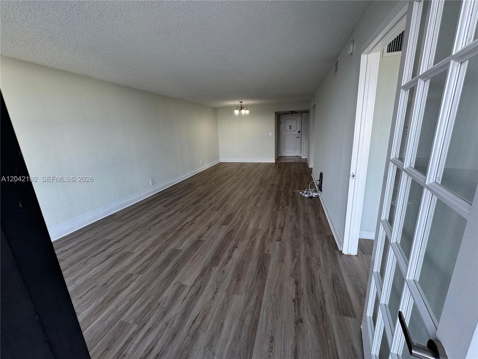 800 Parkview Dr 1018 photo 10