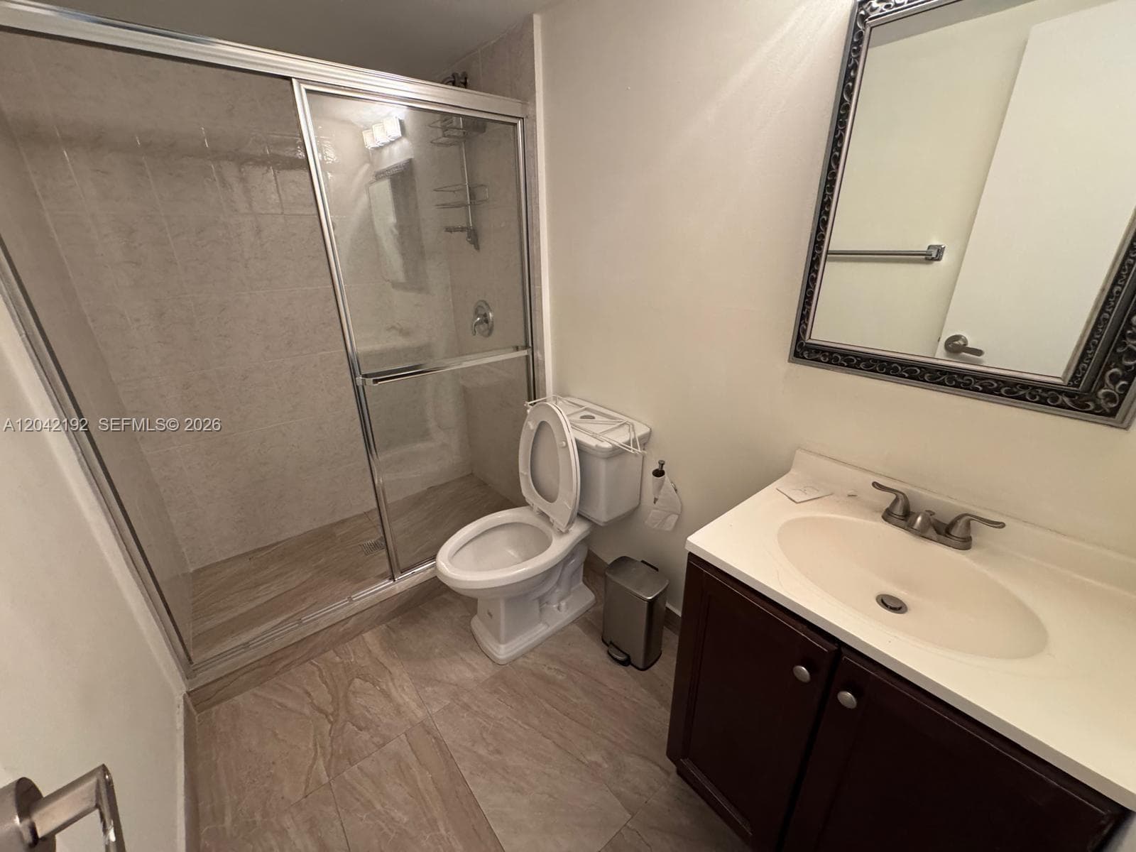 800 Parkview Dr 1018 photo 21