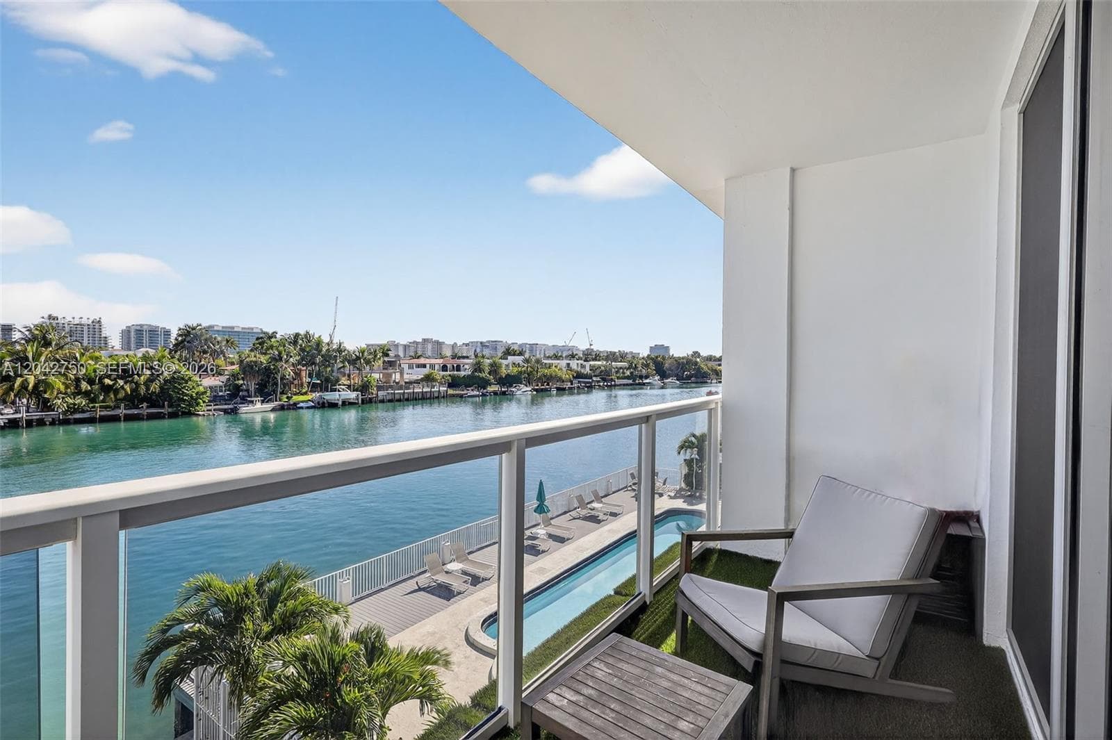 9381 E Bay Harbor Dr 303N photo 15