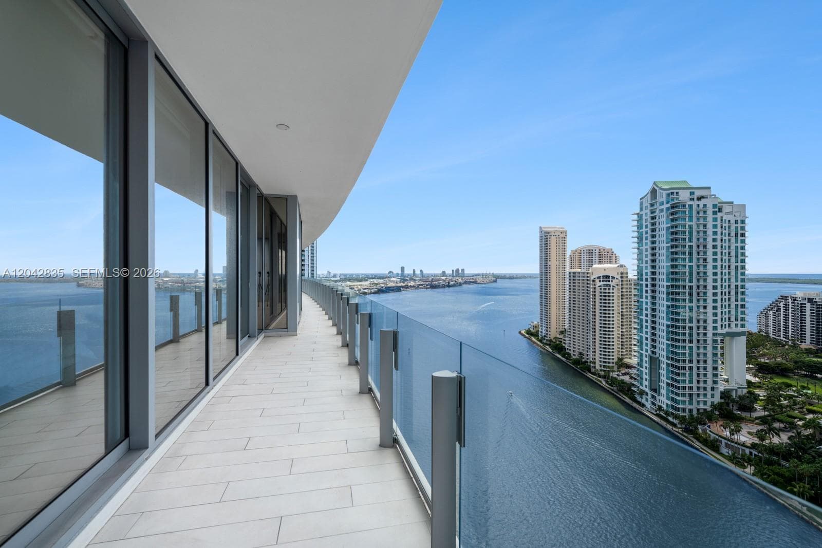 300 Biscayne Boulevard Way 2701 photo 12