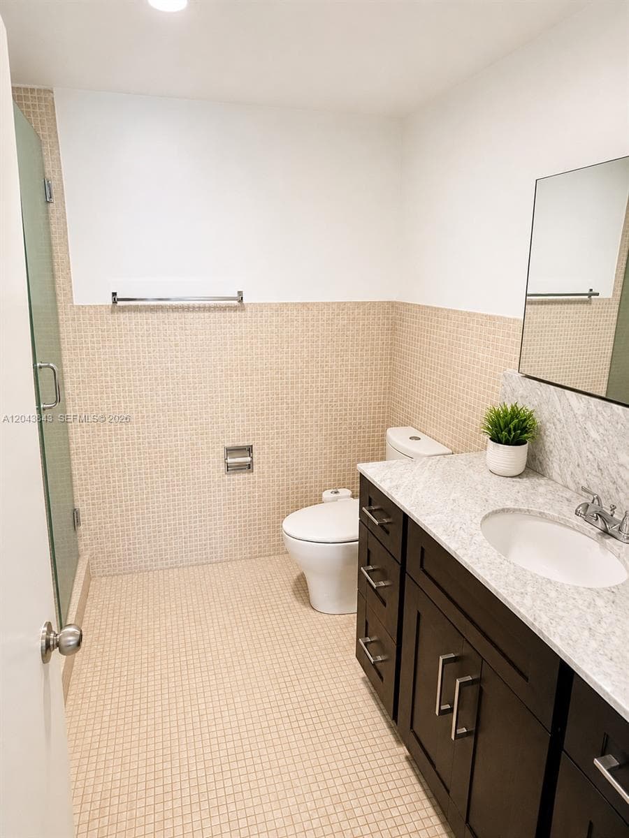 5255 Collins Ave 7B photo 19