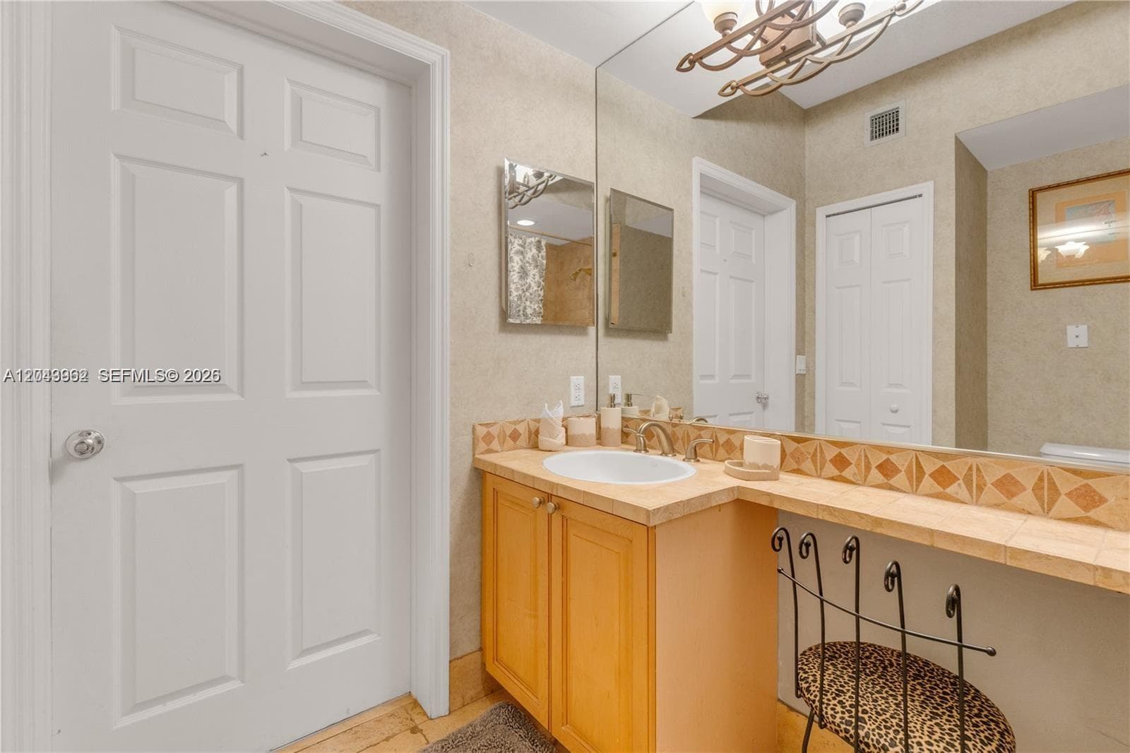 3235 NE 184th St 11103 photo 12