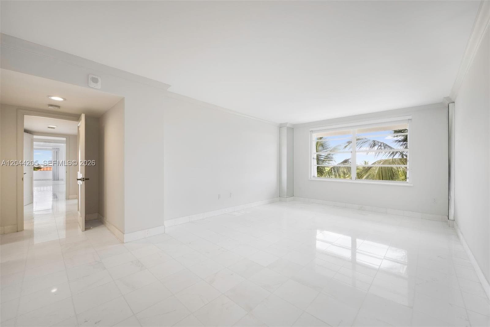 155 Ocean Lane Dr 600 photo 11