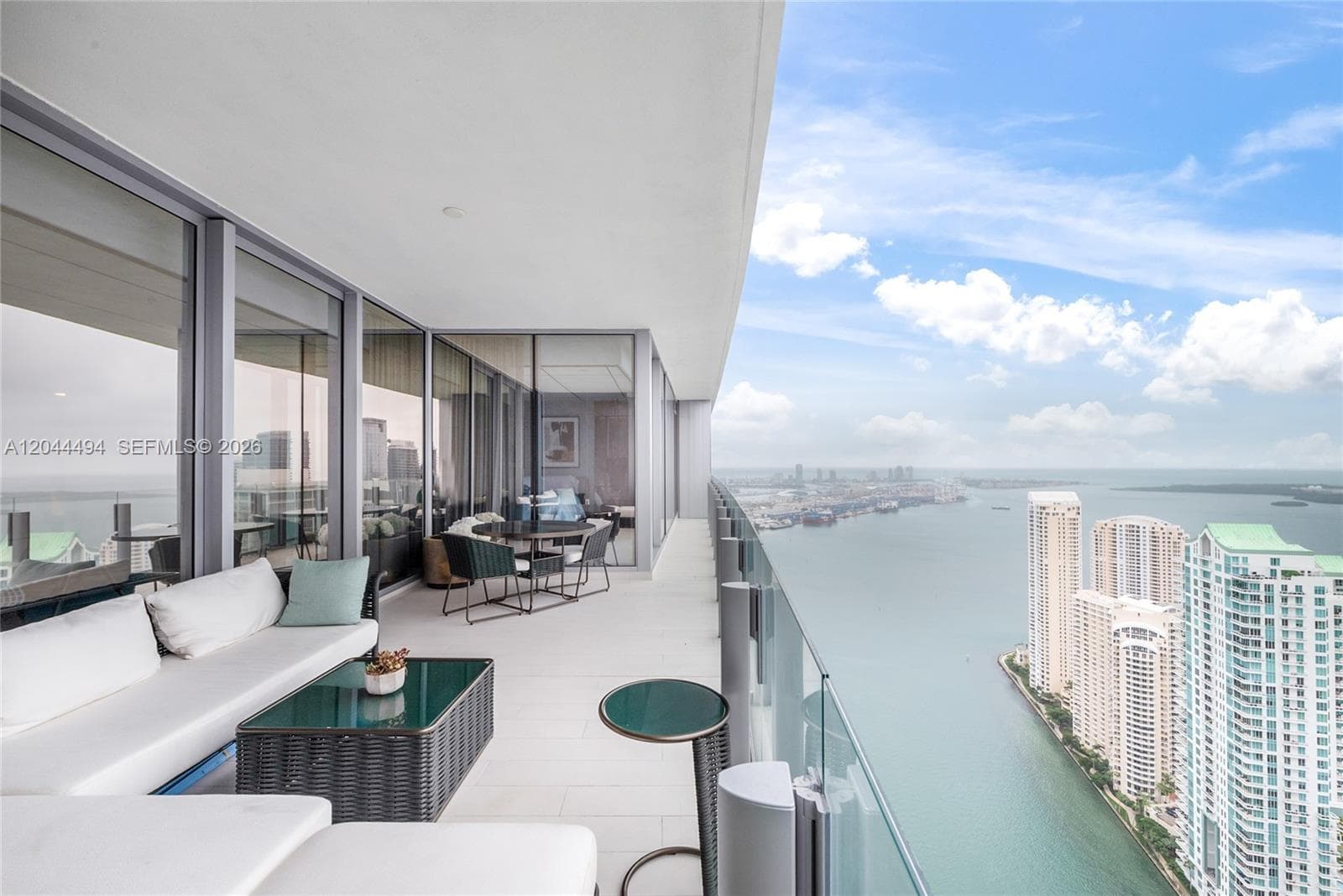 300 Biscayne Blvd Way 5104 photo 5