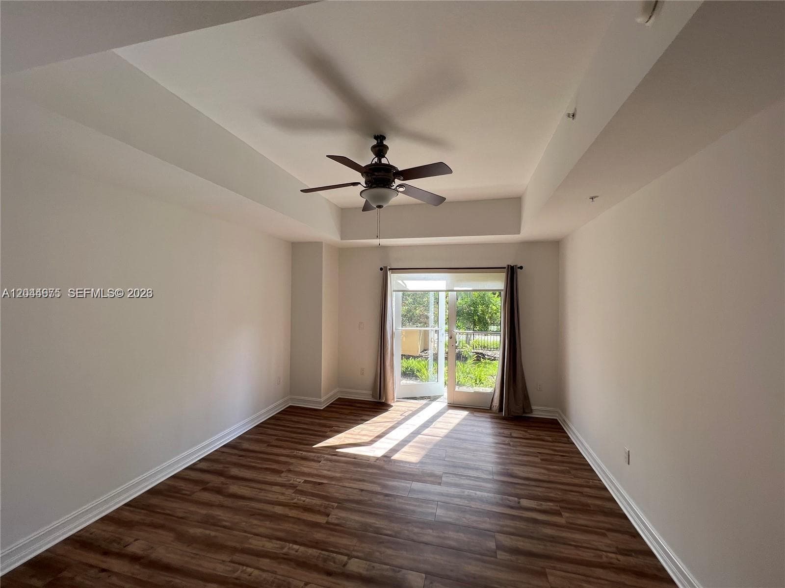 3001 NE 185th St 129 photo 21
