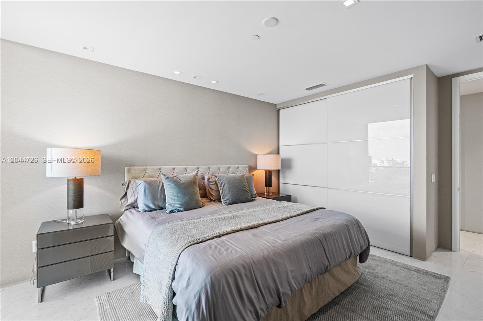9349 Collins Ave 605 photo 19