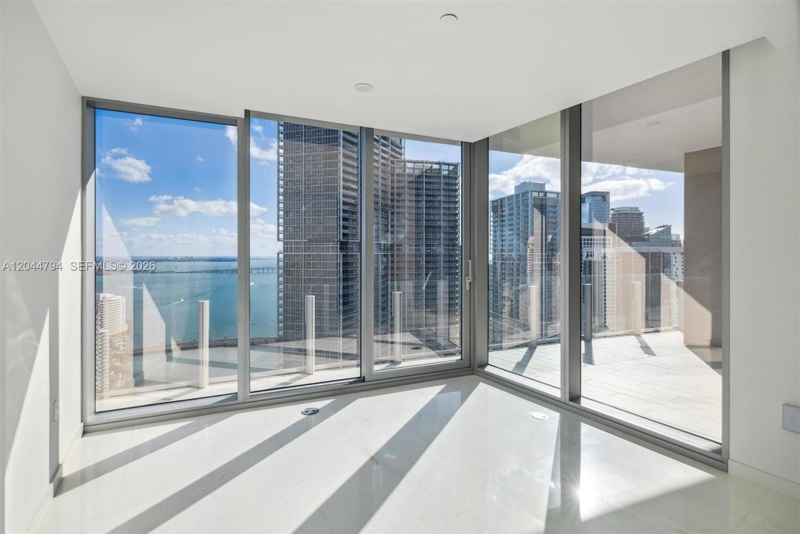 300 Biscayne Blvd Way 3805W photo 17