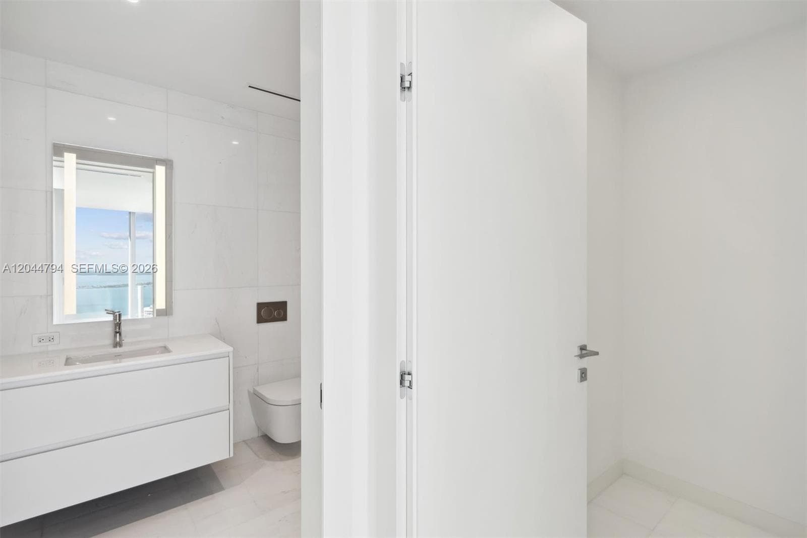 300 Biscayne Blvd Way 3805W photo 19