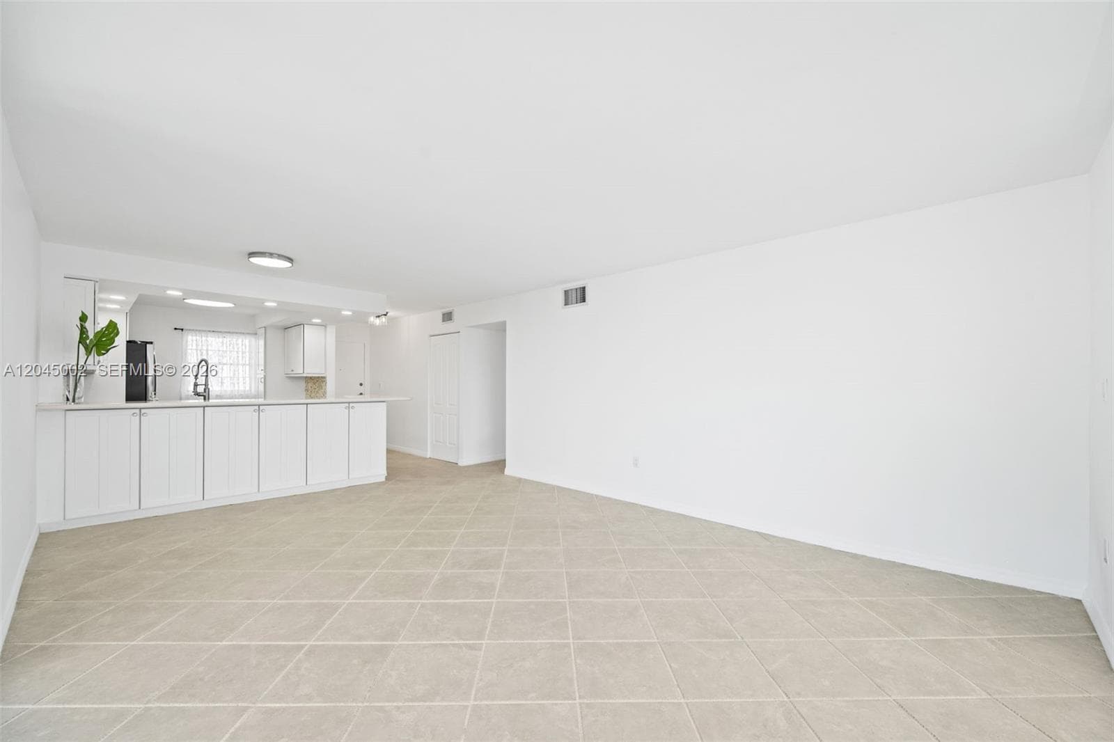 4000 NE 169th St 607 photo 24