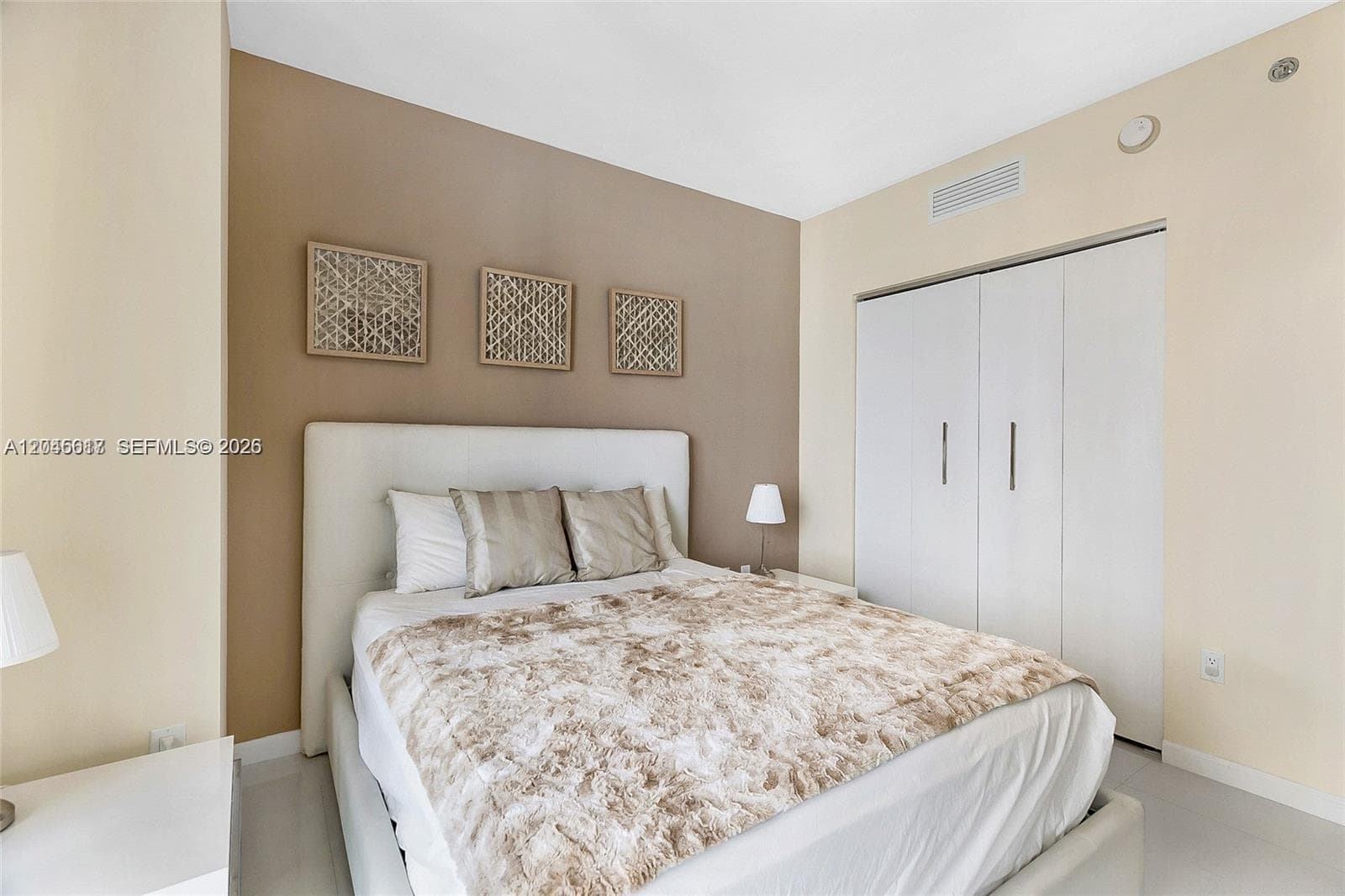 485 Brickell Ave 3602 photo 15