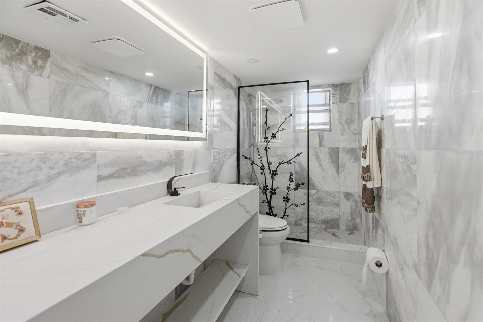 2101 S Ocean Drive 1507 photo 22