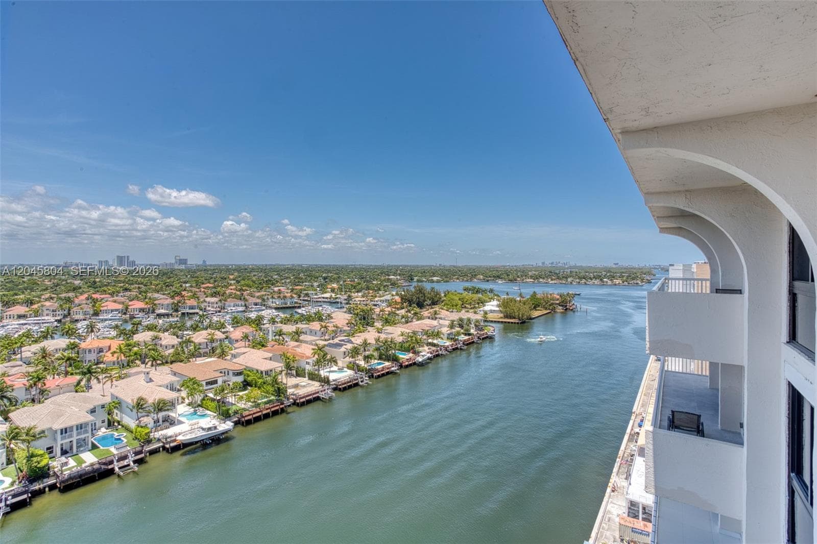 1500 S Ocean Dr PHE photo 23