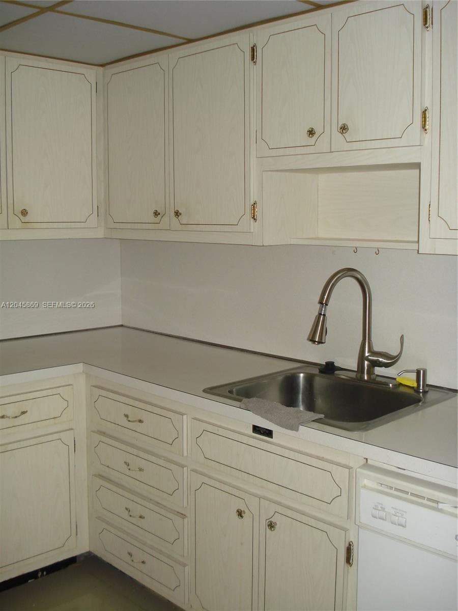 1965 S Ocean Dr 10P photo 13