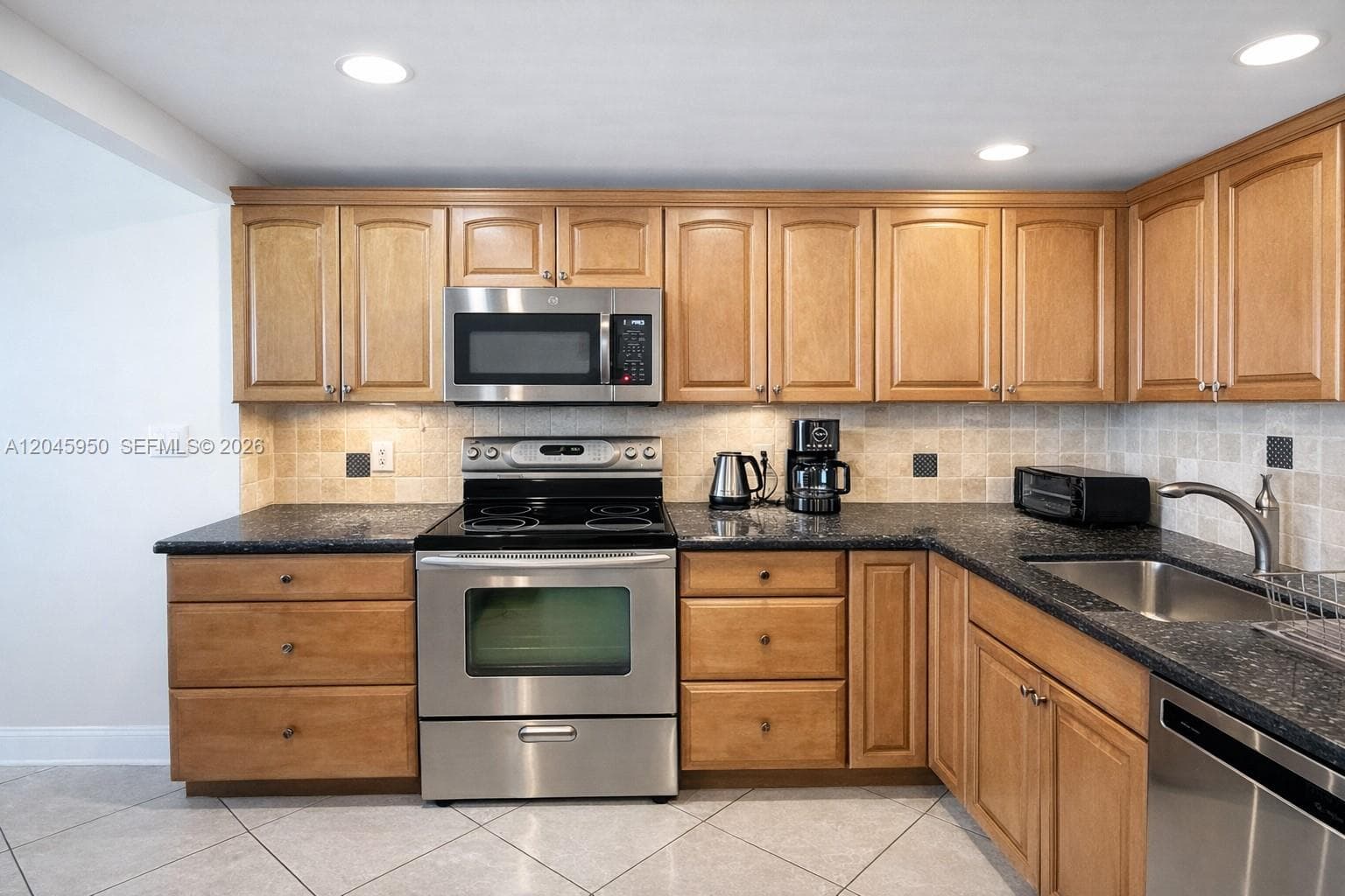 2101 S Ocean Dr 606 photo 7