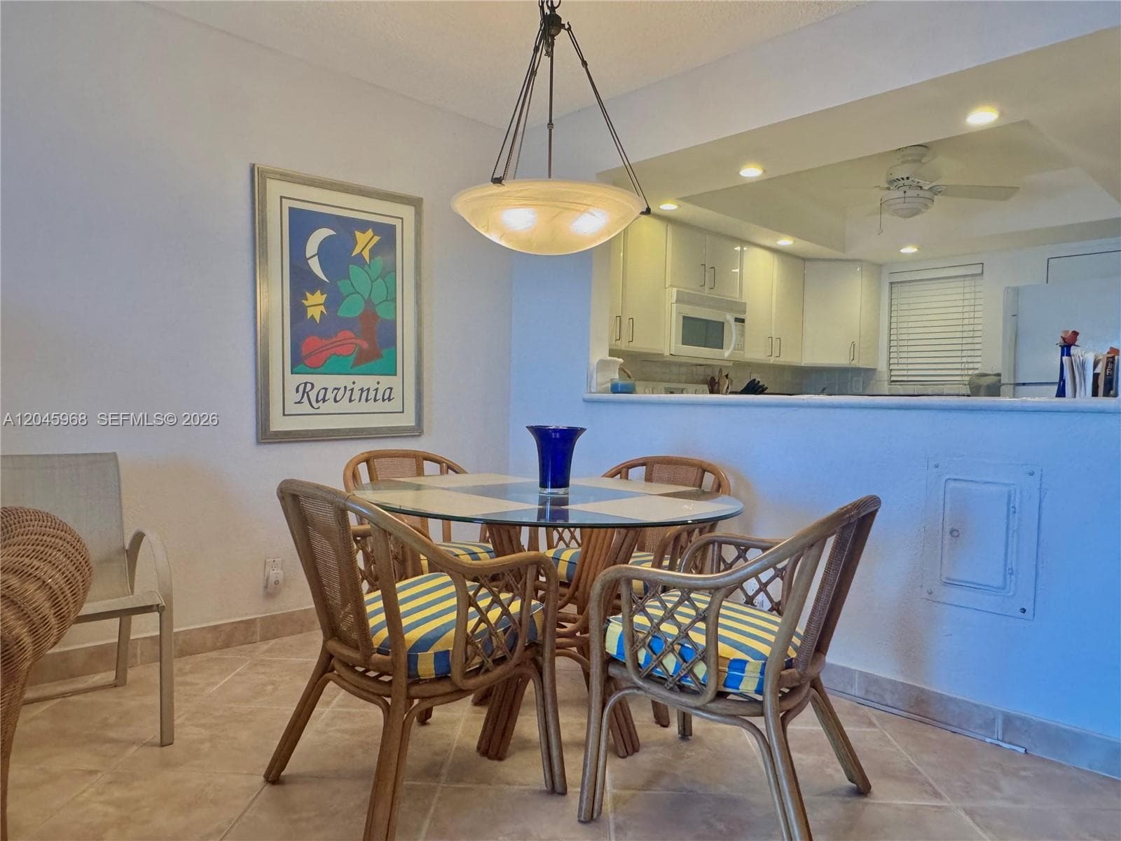 400 N Surf Rd RGB photo 7