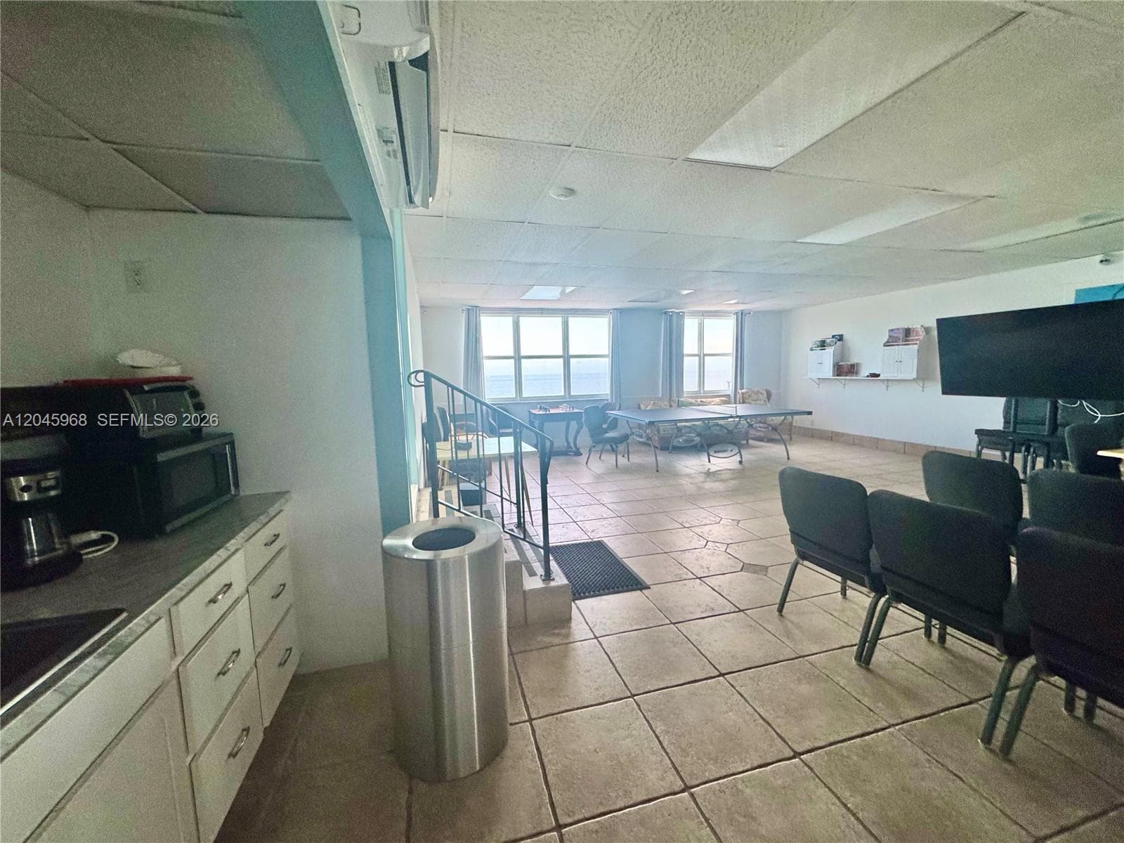 400 N Surf Rd RGB photo 19
