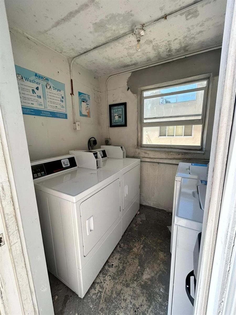 510 SW 15th Street 204 photo 13