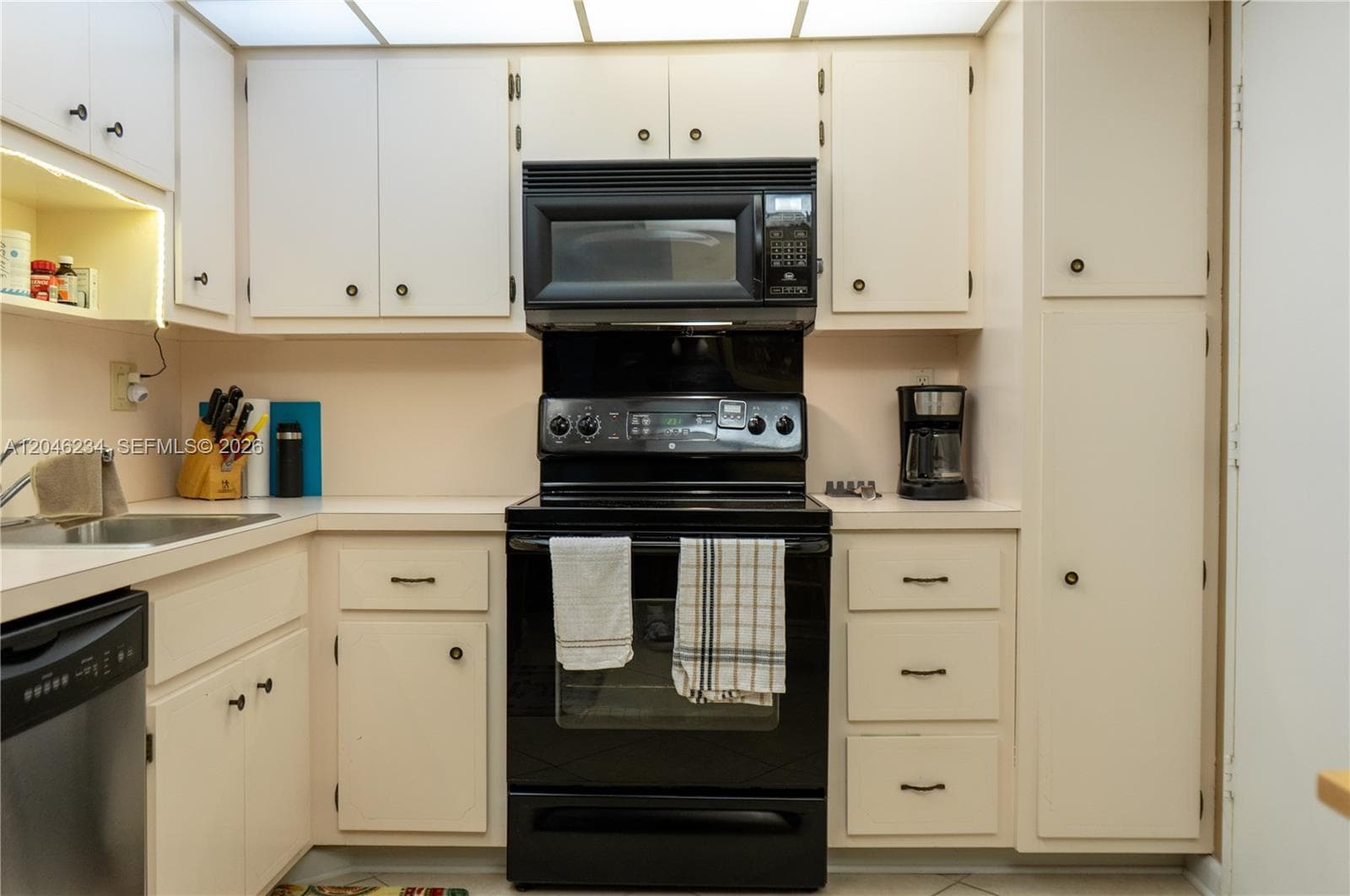 1600 S Ocean Dr 8I photo 18
