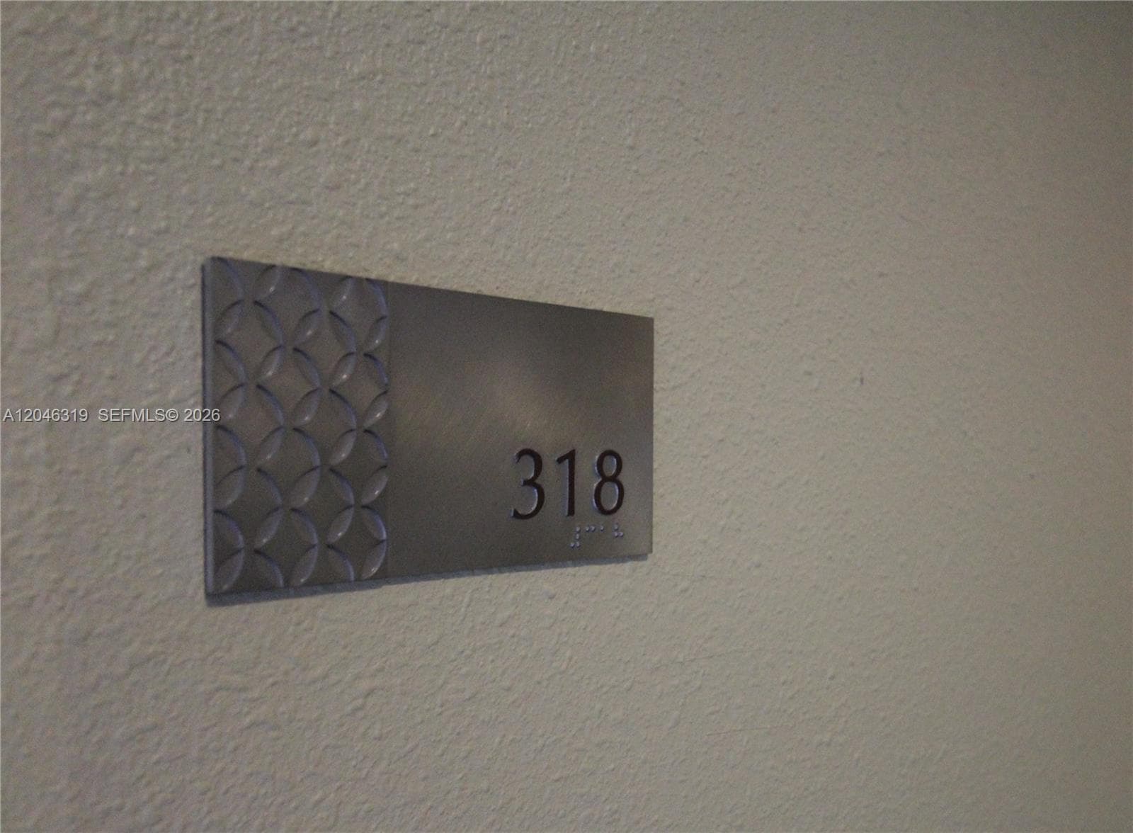 10275 Collins Ave 318 photo 2