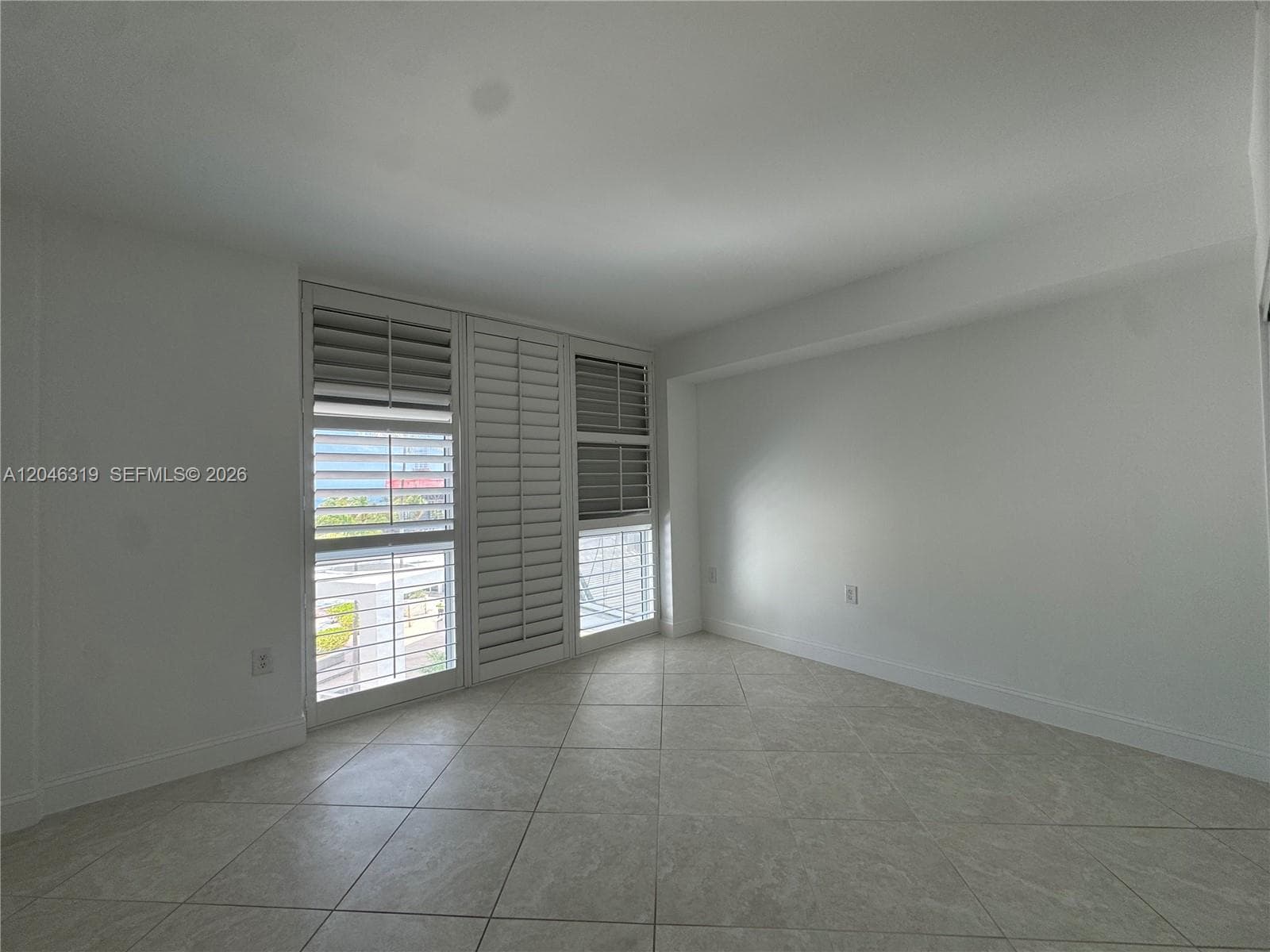 10275 Collins Ave 318 photo 14