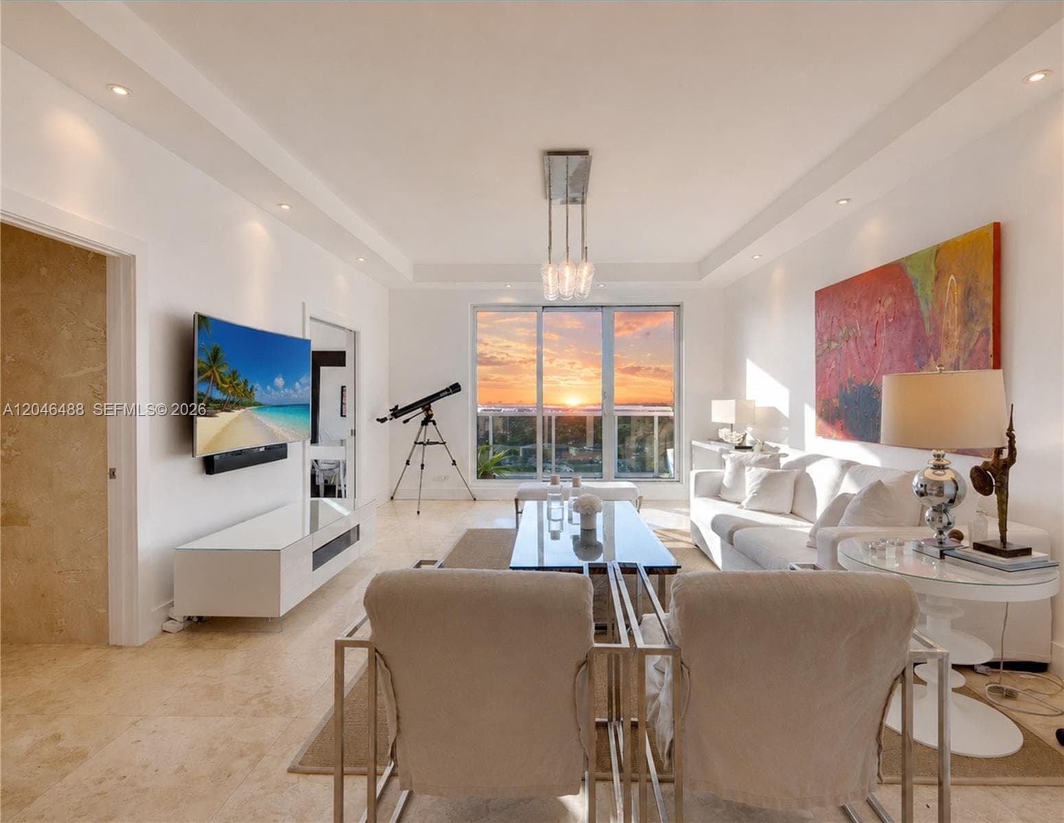 2301 Collins Ave PH22 photo 4