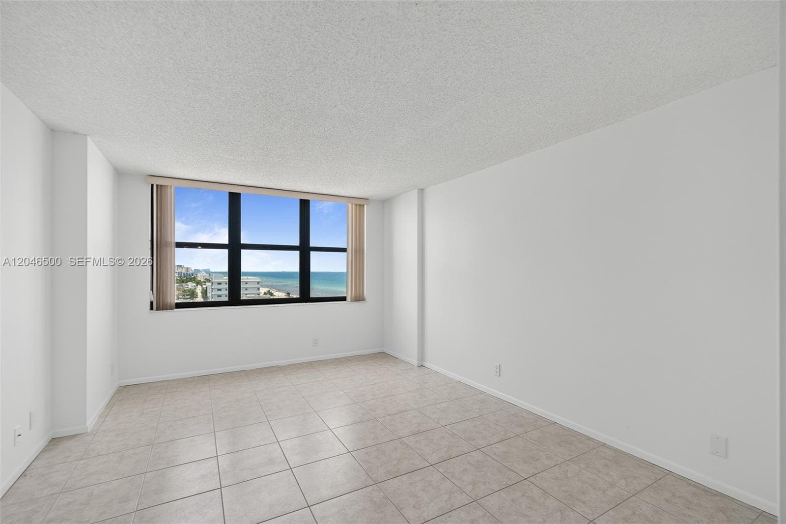 2301 S Ocean Dr 1004 photo 16